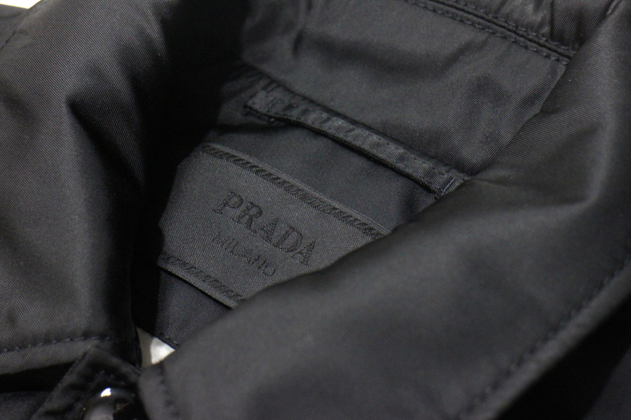 PRADA/プラダ】より ナイロンコーチジャケット のご紹介[2020.09 PRADA/プラダ】より ナイロンコーチジャケット のご紹介[2020.09