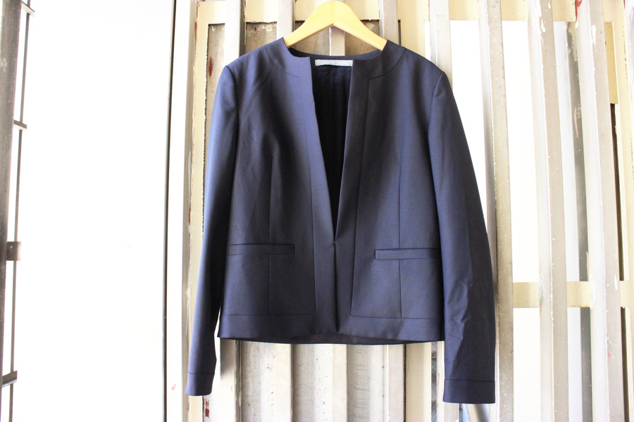 セオリーリュクス　Theory luxe　Executive NIKKIA 44 theory luxe（セオリーリュクス） 未使用品 タグ付き EXECUTIVE NIKKIA