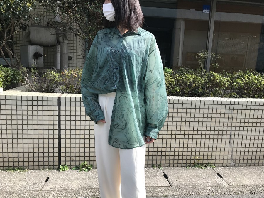 roku 6 suke marble shirt