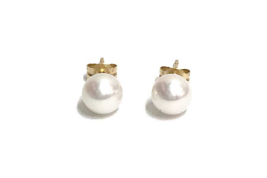 買取強化ブランド【AHKAH/アーカー】よりルルピアス、アンジュパール