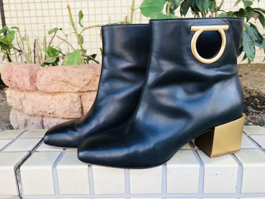 買取り強化ブランド【Salvatore Ferragamo/サルヴァトーレ フェラガモ】より ALBIANO NERO  をお買取致しました。[2021.07.31発行]