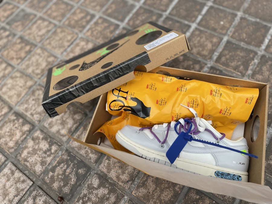 NIKE×OFF WHITE DUNK LOW OFF-WHITE Lot 48