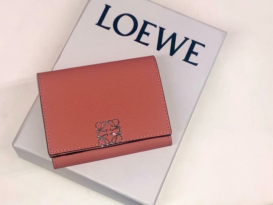 ☆LOEWE ロエベ☆ アナグラム　ピンクチューリップ