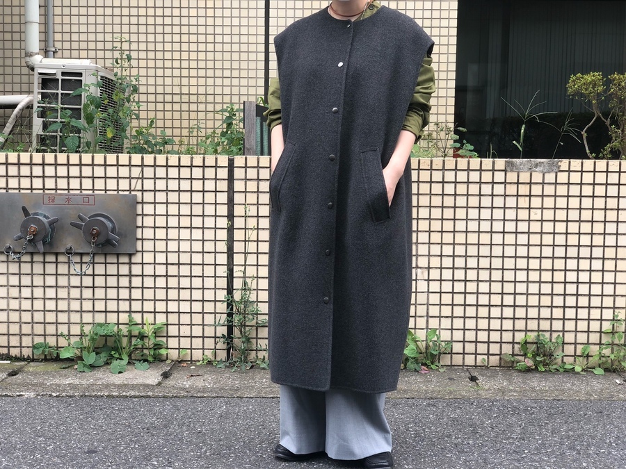 Shinzone/シンゾーン】よりスリーブレスコートを買取入荷致しました