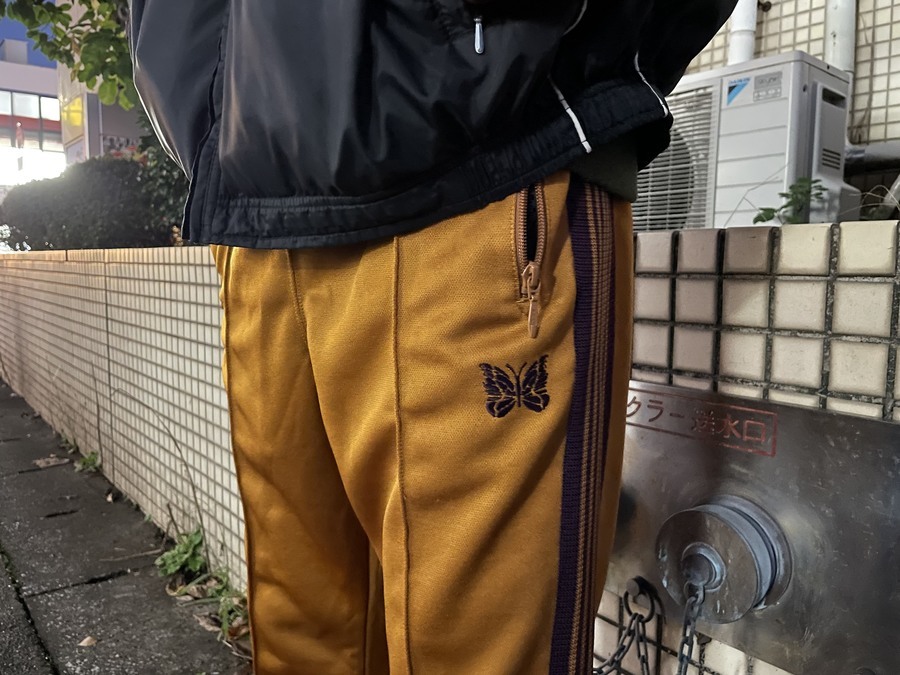 定番のアイテム【Needles/ニードルス】よりBoot-Cut Track Pantが入荷 
