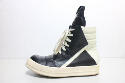 「ストリートブランドのRICK　OWENS 」