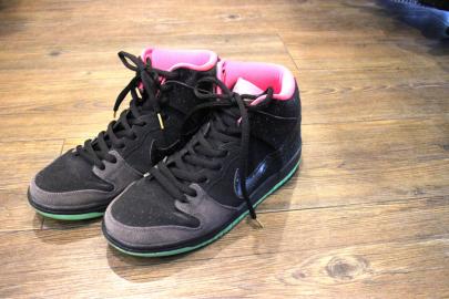 「ストリートブランドのNIKE SB 」