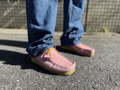 「インポートブランドのCLARKS × LEVI'S VINTAGE CLOTHING 」