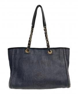 「ラグジュアリーブランドのCHANEL 」