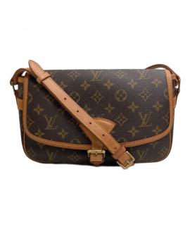「ラグジュアリーブランドのLOUIS VUITTON 」