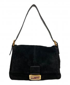「ラグジュアリーブランドのFENDI 」