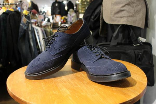 シューズのドクターマーチン