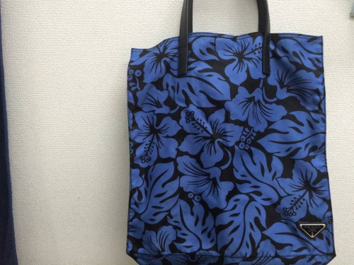 バックのプラダ