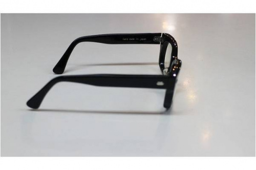 エフェクターの眼鏡