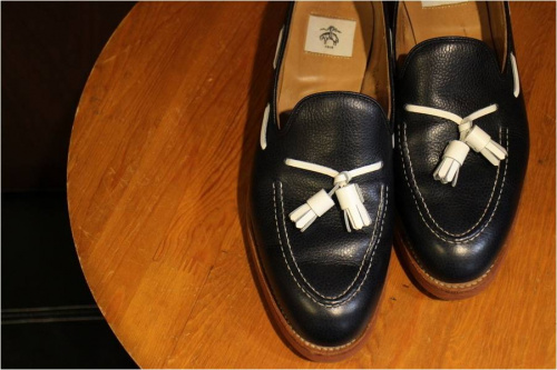 BLACK FLEECEのスリッポン