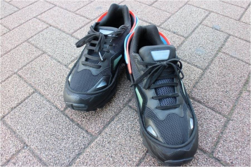 RAF SIMONSのスニーカー