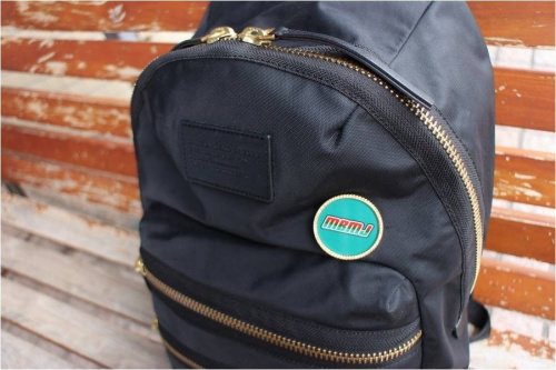 マークジェイコブズのマークバイ