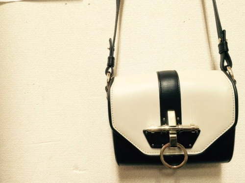 レディースの船橋