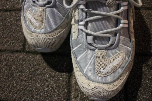 SUPREMEのNIKE