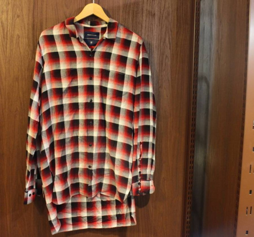 スニーカーのレザー