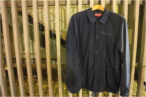 SUPREMEのコーチジャケット