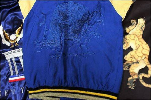 スカジャンの東洋