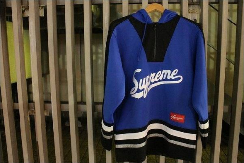 船橋のSUPREME