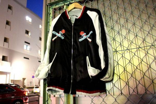 CYDERHOUSEのスカジャン