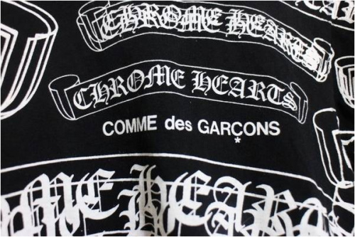 コムデギャルソンのコラボ