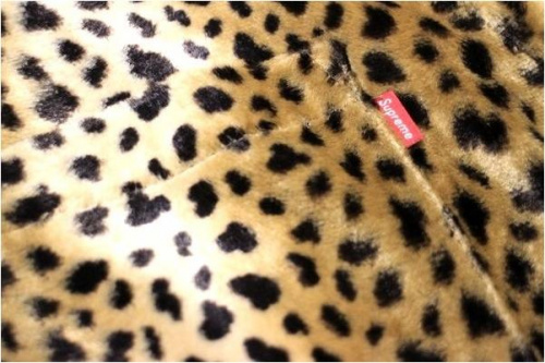 SUPREMEのｼｭﾌﾟﾘｰﾑ