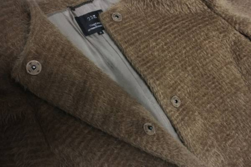 ニジュウサンクのファーコート