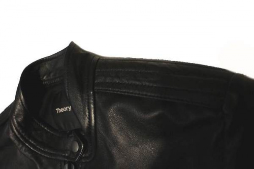 セオリーのレザージャケット