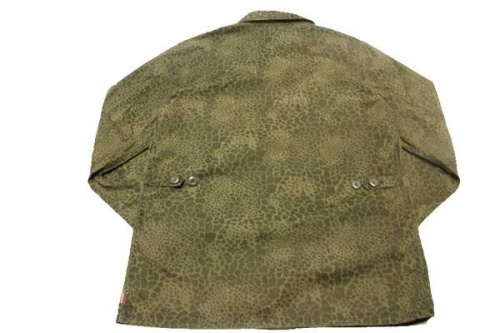 SUPREMEのシュプリーム