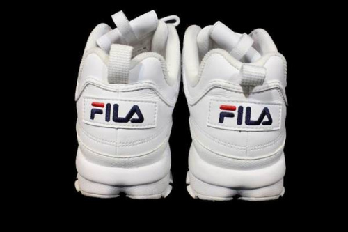 船橋のFILA