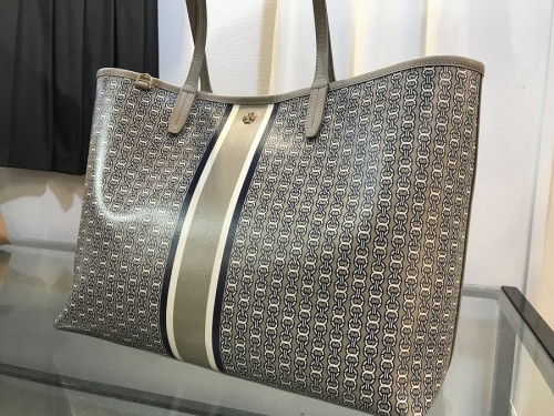 TORY BURCHのトリーバーチ