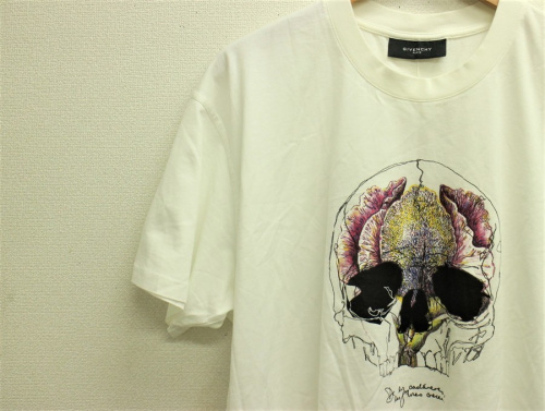 ラグジュアリーブランドのGIVENCHY