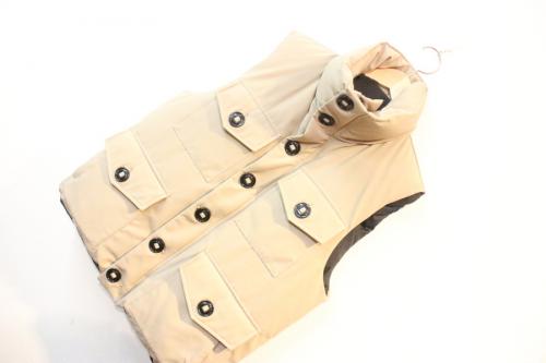 ダウンベストのメンズ