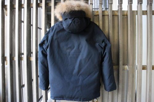 ダウンジャケットのメンズ