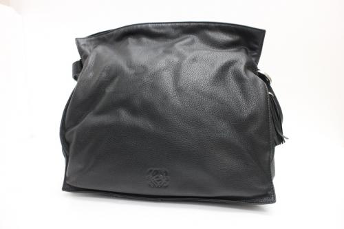 ラグジュアリーブランドのLOEWE