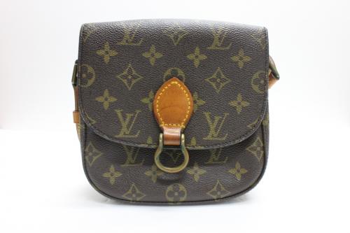 LOUIS VUITTIONのルイ　ヴィトン