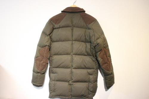 バブアーのダウンジャケット