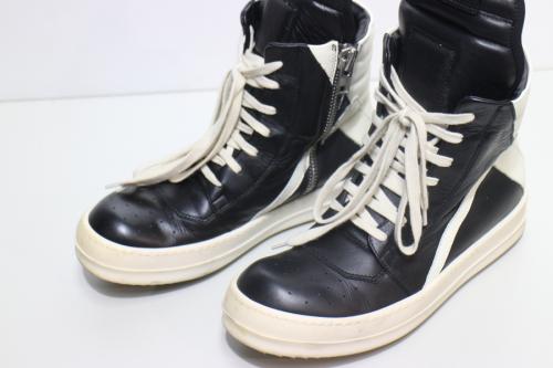 リックオウエンスのスニーカー