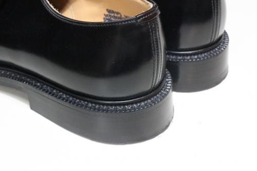 チャーチの革靴