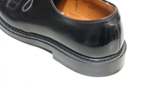 オールデン × ビームスの革靴