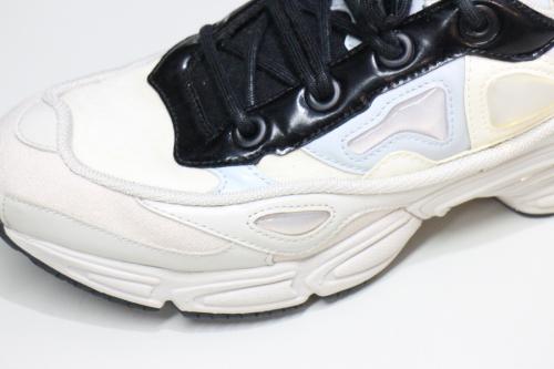 adidas by RAF SIMONSのアディダス バイ ラフシモンズ