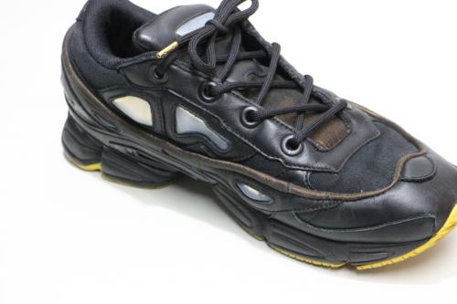 スニーカーの古着買取