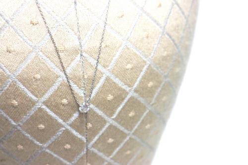 ヴァンドーム アオヤマのダイヤ+プラチナネックレス