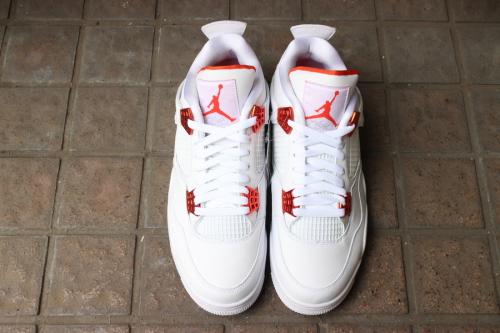 エアジョーダン　4　レトロの古着買取