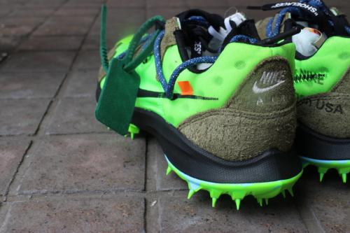 NIKE×Off-Whiteのナイキ×オフホワイト