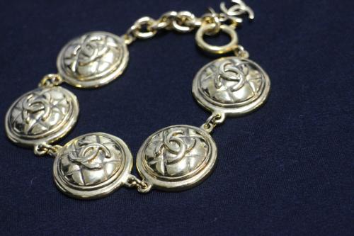 CHANELのシャネル